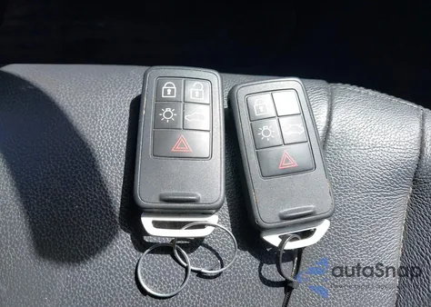 2016 Volvo S60 T5 Premier from USA, damaged, VIN YV1612TK4G2398404